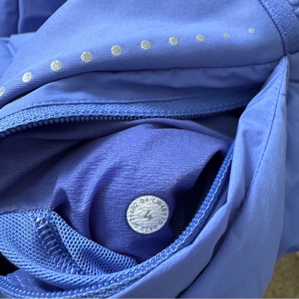 Lululemon Athletica Women's Blue Puffer Jacket - Picture 8 of 8